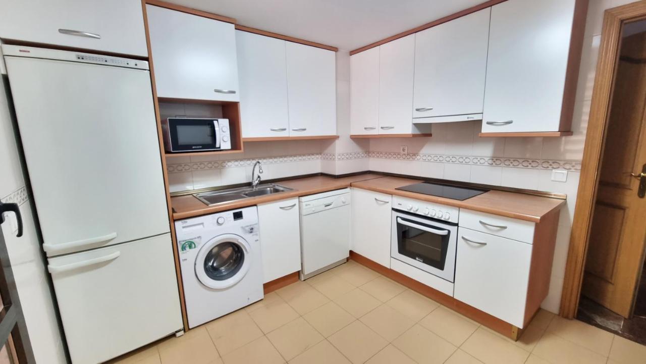 Apartamentos Zaragoza 3000 Екстер'єр фото